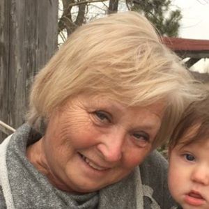 Meet your Posher, Joanne